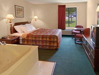 Days By Wyndham Battlefield Rd/hwy 65 2*