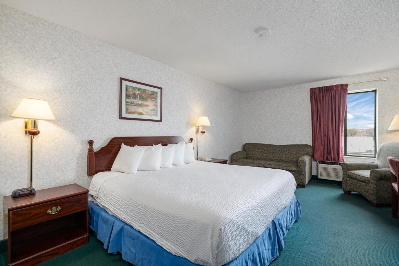 Days By Wyndham Battlefield Rd/hwy 65 Hotel